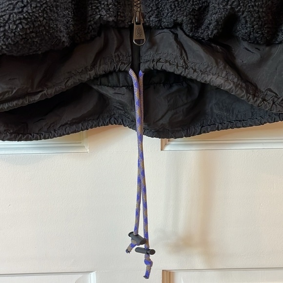 NWT FP Movement Sherpa Full Zip Jacket - Size Medium - Picture 5 of 10